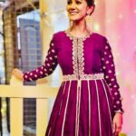 Trina Saha Instagram - Diwali done right 🫶🏻🪔 Wearing @eakia_ 🫶🏻 @neelsaha_styled_by_blue 🫶🏻 Accessories @klothbytrineel 🫶🏻 #trinsi #festivevibes #aboutlastnight