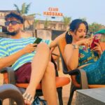 Trina Saha Instagram - What was I checking ? 🤔 📸 @rjseth1991 caught the moment #trinsi #trineel #chilling