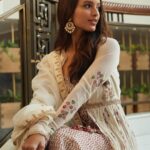 Tripti Dimri Instagram – Cheers to the season of Love..laughter and Light🌟
Happy Diwali 🪔