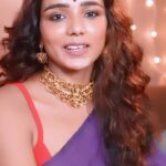 Tuhina Das Instagram – The mesmerizing beauty of Durga Maa’s face always leaves me in awe. 😍

The glow on Her face reflects the love, care and devotion with which an idol maker shapes Her idol. Inspired by it, I wanted to share the little acts of love and care that I put into my face to make it glow too. ✨🤍

@PondsIndia #PondsPujorial #PondsDuggaDugga #DuggaDugga #Pujo2023 #SkinCare #Ad

Thank you team @talentwala.in 💕 Mumbai – मुंबई