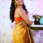 Tuhina Das Instagram – জাগো দুর্গা, জাগো দশপ্রহরণধারিণী।
অভয়া শক্তি, বলপ্রদায়িনী, তুমি জাগো। 🌸

#pujovibes #mahalyaspecial #tuhinadas #bongthings Mumbai, Maharashtra