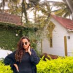 Tuhina Das Instagram – Winter morning is beautiful 🖤

#winter #throwback #shoot #naturephotography #nofilterneeded Wai, Maharashtra