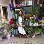 Urmila Matondkar Instagram – 🌹 🌸 💐 🌺 Carnaby Street London