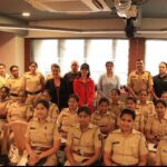 Urmila Matondkar Instagram - It was a pleasure to felicitate the brave heart women force of the @mumbaipolice who finished their self-defence course at @ufcgymindia with kind support of DCP (Zone IX) An extremely commendable endeavour by @sanyogita_ramanan and coach Roger from Brazil 💪🏻 #women #womensupportingwomen #womenempowerment #eachdaywomensday ❤️