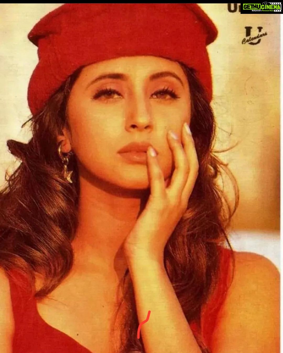 Urmila Matondkar Instagram - #blastfromthepast đ PreValentine pic for all you lovelies đđ #red #reddress #valentine Mumbai - ā¤ŽāĨā¤ā¤Ŧā¤