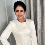 Urmila Matondkar Instagram - Goood morninggg all you lovely people 💕💕💕 Time to Rise n Shine ✨