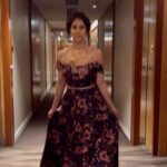 Urmila Matondkar Instagram – Waltzing into hearts 💕💕💕
#blessed #loved #grace #beauty #smile #love