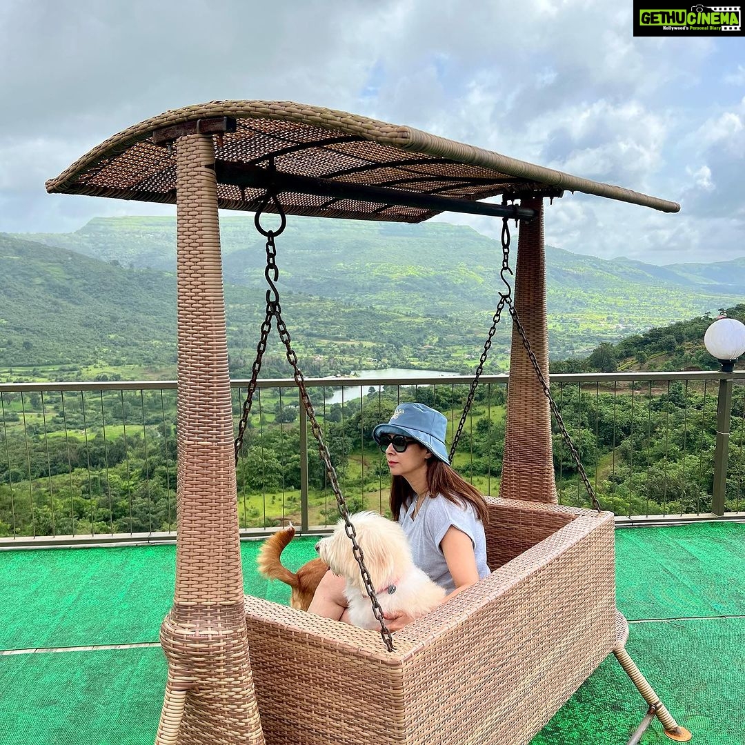Urmila Matondkar Instagram - Natureβ¦ best healer, teacher n companion ππ» Thank you all for your kind words of compassion in our grief ππ»ππ» #nature #naturelovers #healer #companion #teacher #love #gratitude #peace