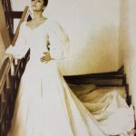 Urmila Matondkar Instagram – Victorian Era 👸 👑 ❤️
#throwbacktuesday #throwback #blacknwhite #sepia