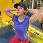 Urmila Matondkar Instagram - Monday Morning 😻 Dead in the gym n yet…posing away that too with attitude 😎😂 How is your #monday #mondaymorning #mondayvibes #nomondayblues 🤩