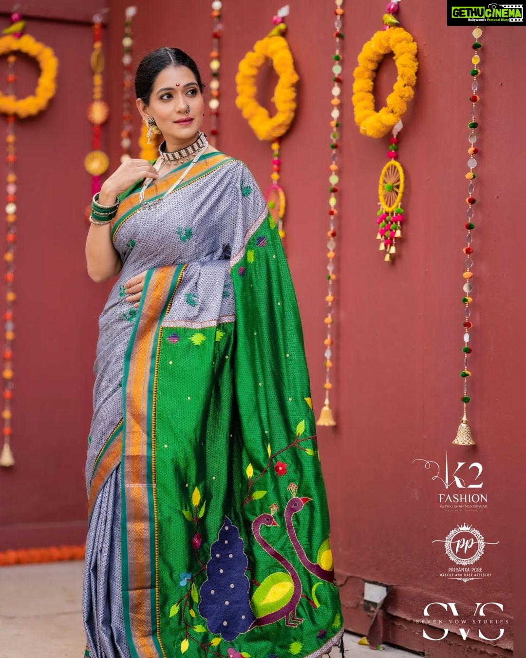 Urmilla Kothare Instagram - ॥ खण पैठणी ॥ K2 is one and only brand seller of such sarees in the market, who believes to give handcrafted creativity on khunn sarees.. our sarees are totally Handcrafted and fully worked khunn saree … The work making process of this saree and kurta is handcrafted not a powerloom process … Saree is fully worked with jari Resham thread n attached pallu is worked with peacock and lotus on it … Outfits by @k2fashioncloset MUA @priyankapore_makeupartist Photoshoot by @sevenvowstories and @royalebysvs Jewelery by @hridhasfashion Photoshoot concept, style & managed by @ketaki_ashish . khunn Sarees are of Premium quality, 78% cotton & 22% Art Silk, Rayon only. No Polyester ❌ 📌 Saree length 6 mtr panna 44. 📌 We Ship Worldwide. 📌 Payment - Advance, No COD. ‼️ This Top, Design and All Images are Subjected to Copyrighted and taken by team K2 ©️ ‼️P.S : Do not use this Image on social media and Design without our Permission.. it may lead to legal action… For more details please DM us. Whts app no 7021620008. #k2fashioncloset #KhunnSaree #khunsarees #KhunnDupatta #khunedit #khunblouse #PremiumKhunn #sareenotasorry #urmilakothare #reels #viral #reelsinstagram #viralreels