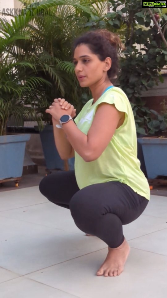 Urmilla Kothare Instagram - 💪🏻 'Fitness is not a destination, It's a Journey' - My 1 Year journey with @askknatural has really been going great and the best part is it is all online. It has been such a wonderful feeling achieving my fitness goals with this team... Go check out @askknatural to begin your fitness journey 🏃🏻♀️ #askknatural #fitness #goals #urmilakothare