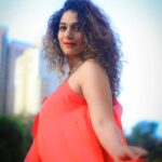 Urmilla Kothare Instagram – 📸 Photographer @madhur.chavan29
💫 Outfit by @tokidoki_bypuja
💁🏻‍♀️ Styling by @kangatrainingindia
.
.
#instagood #photooftheday #goodvibes #photoshoot #bts #fashion #style #urmilakothare