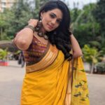 Urmilla Kothare Instagram - 💛💛💛 ✨ Outfit : @massakali_saree 📸 Photography : @pranavbhadargeclicks Mumbai - मुंबई