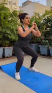 Urmilla Kothare Instagram - Super fun doing the HIIT Workout with @AskkNatural 💁🏻‍♀️
#askknatural #fitness #goals #urmilakothare