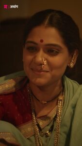 Urmilla Kothare Instagram - डोळ्यांमध्ये अश्रू तरीही चेहऱ्यावर हसू !- लक्ष्मी @urmilakothare

Download App Now - Link in Bio 

#Athang #BingeWatchNow #म #PlanetMarathiOTT #PlanetMarathi #PlanetMarathiOriginals #WorldsFirstMarathiOTT #Webseries #MarathiWebseries #UrmilaKothare #MiSuhavan #MarathiSong