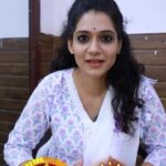 Urmilla Kothare Instagram - मंजुळाने अशी केली तिच्या परफॉर्मन्सची तयारी... पहा #StarPravahGaneshotsav2023 on 24th September, 7 PM Star प्रवाहवर.... ‘Star प्रवाह गणेशोत्सव २०२३’ ।। आरती घराघरातली ।। #AartiGharagharatali #Ganeshotsav2023 #StarPravah
