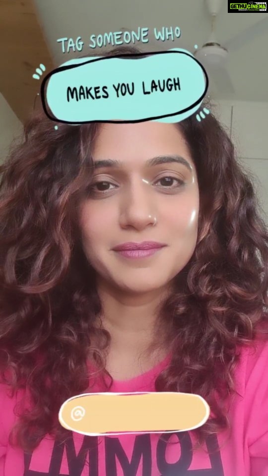 Urmilla Kothare Instagram - 📸 #reelitfeelit #tuesday #mood #fun #reel 💃🏻🤭🤪