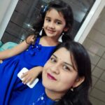 Urmilla Kothare Instagram - Happy Mother's day to my Mothers @urmilakothare @shwe_taywade @star_pravah Pic credit- @deep_bhosle11 #swara #motherdaughter #vaidehi #tmgga #tujhechmigeetgaatahe #starpravha #bonding #shootfun #aaibaizalinagadbadi