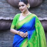 Urmilla Kothare Instagram - #Navratri2023 - आजचा रंग निळा (blue) 💙 . . 📸 Photography by @pranavbhadargeclicks . . . #instagood #festival #navratri #photooftheday #goodvibes #sareelove #fashiondiaries #style ✨ Mumbai - मुंबई
