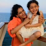 Urmilla Kothare Instagram – Sometimes the smallest moments of our lives take up the most room in our heart …. 

💐 Happy Mother’s Day to all the wonderful moms.. 
#happymothersday #JizahAaniAai ❤️

🛳 @cordeliacruises @mirabilisinc
📸 @manishtandel7203
💫 Edited by @saurabh_bhanage.7

.
#reelsinstagram #instamood #cordeliacruises #cruise #vacation #trip #reelsindia #bts #reelitfeelit #reels ✨