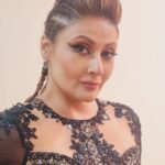 Urvashi Dholakia Instagram - All set for my first ever performance on #Jhalak 🖤 tell me how did you like my look? . . #jhalakdikhlajaa #jdj #urvashidholakia #realityshow #realitytv Costume by: @harshalds @shilpa.suraj.chhabra @komalsoni_
