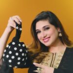 Vahbbiz Dorabjee Instagram – Glamming up with @accessorizeindiaofficial
#accessorize #accessorizeindia #festivevibes #diwali #partyseason