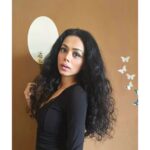 Vaishnavi Dhanraj Instagram - 🦇 #oldblackdress #selfclicked #naturallight #nofilter