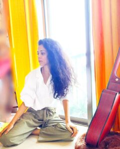 Vaishnavi Dhanraj Instagram - How do you know it's love and not just a crush?

Let us apply a simple rule developed by the philosopher and theologian GK Chesterton. True love, he claims, is not blind; rather, it is bound.

And the more bound it is, the less blind it becomes. That's the distinction. A crush is blind, which is a good thing. You own a crush, and you don't have to confront the reality of who that other person is. You can put them on a pedestal and lavishly love them, and they will never hurt you. A crush is safe.

Nonetheless, a relationship is not safe. A relationship is risky. A relationship means saying, "I'm not just blindly loving and following you; I'm embracing you despite knowing who you really are."

You may not always be perfect, and yet I stand with you.

Love is not about being blind, love is being bound. A crush is blind, but blissfully so. 

#fromsource #mondays