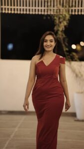Vaishnavi Gowda Instagram - Just looking like a wow. 😉

Outfit- @shimmer_designer_studio
🎥- @pkstudiophotography