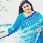 Vichithra Instagram - BEAUTY ATTRACTS THE EYE PERSONOLITY ATTRACTS THE HEART DEARS