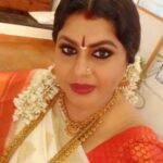Vichithra Instagram – Sweet dreams to all ….❤❤❤❤❤

#instareelsindia❤️ 
#goodnight🌙 
#reelsinstagram 
#reelsexplore 
#nightmelody