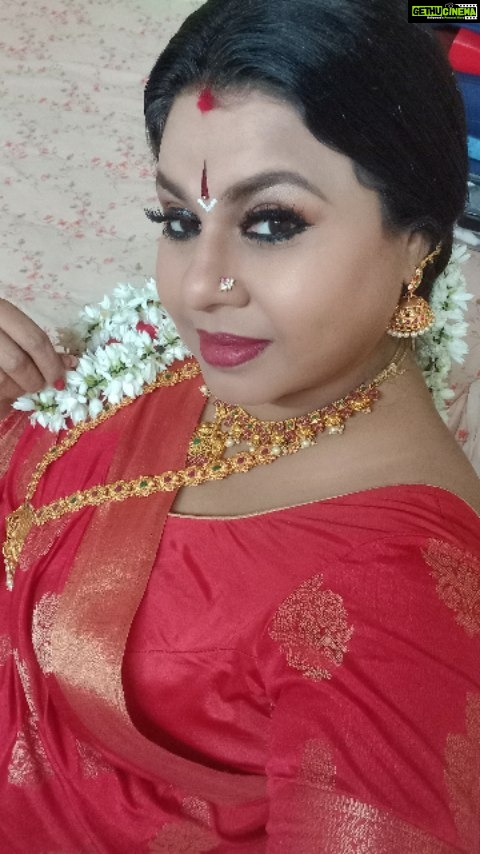 Vichithra Instagram - Sema song ......😍😍😍😍 #everlasting #melody #myfavourite ❤❤❤❤❤❤❤❤❤❤❤❤❤❤❤ #kjyesudas #kjyesudass #voice #