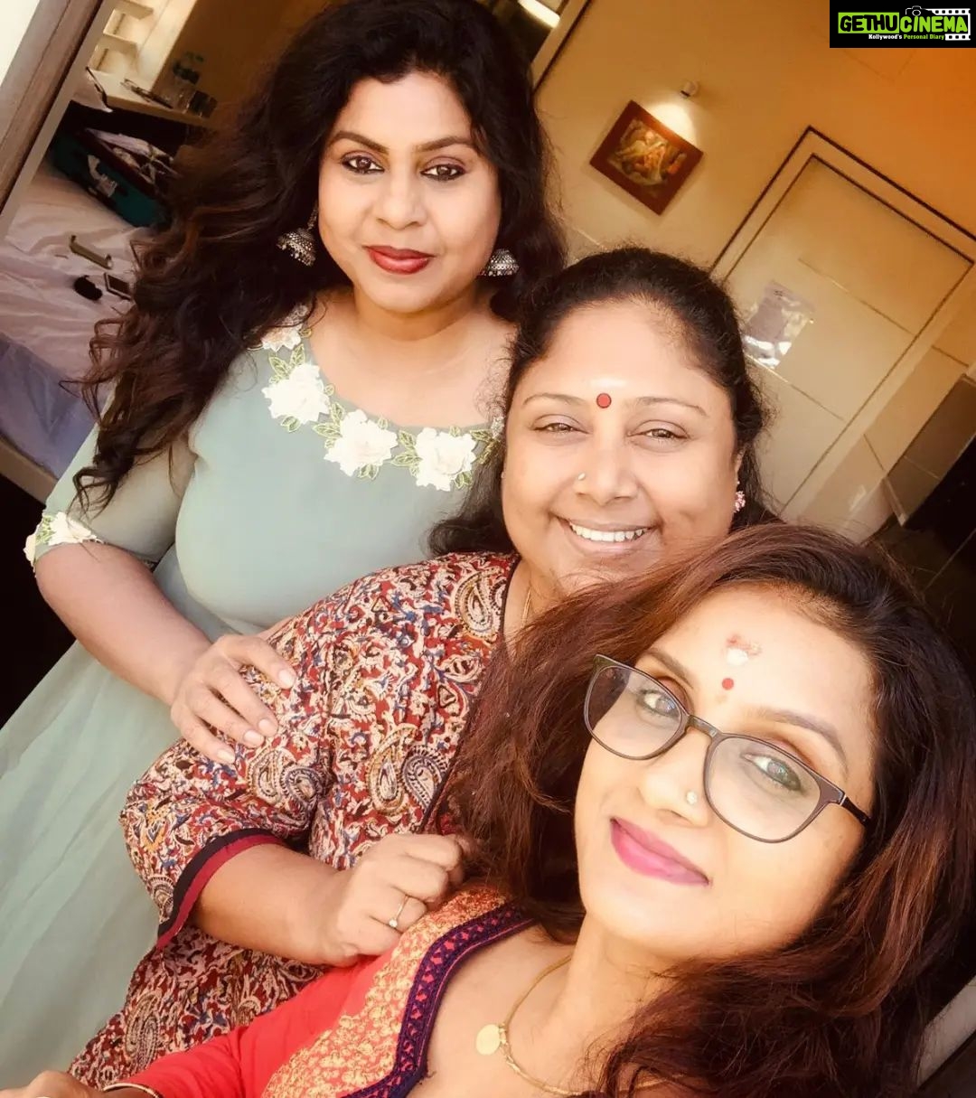 Vichithra Instagram - Happy birthday to my dearest,sweetest,gorgeous and the most humble friend @brindamurali72 Love u loads 💓 💛 💗 💖 ❤️ 💕 💓 💛 💗 💖 ❤️ Wishing you a rocking year ahead 🥰🥰🥰