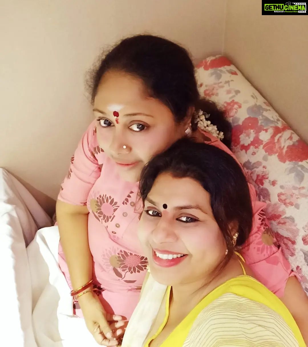 Vichithra Instagram - Happy birthday to my dearest,sweetest,gorgeous and the most humble friend @brindamurali72 Love u loads 💓 💛 💗 💖 ❤️ 💕 💓 💛 💗 💖 ❤️ Wishing you a rocking year ahead 🥰🥰🥰