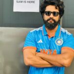 Vicky Kaushal Instagram – Kal ‘IND vs SA’ ke epic encounter mein India ko cheer karne… SAM WILL BE THERE!!! @starsportsindia 🏏🇮🇳🏆
.
#SAMबहादुर On 1.12.2023.