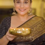 Vidya Balan Instagram - Celebrate this Diwali with the timeless elegance of Shobitam’s exquisite weaves and festive collections. They are absolutely the best! @shobitam Shobitam is making the festive season brighter with amazing selections from all over India, authentic quality, 5 star service and exclusive festive offers, where we are building a Saree Revolution with Shobitam globally! Head to Shobitam.com website and shop your heart out. As a token of love, use code DIWALI and get a special offer for the next 3 days, specially to all my millions of followers globally! www.Shobitam.com Happy Shopping Everyone! Happy Diwali! #FestiveSeason #VidyaBalan #Shobitam #SareeRevolution #DiwaliSpecial