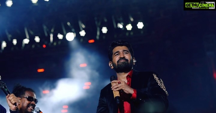 Vijay Antony Instagram - #OG is here!!! 🔥 Super excited to see you on 29th October, KL! 🇲🇾 @msgold.my presents! Vijay Antony Live In Concert 29th October 2023 Axiata Arena Bukit Jalil @vijayantony @datoabdulmalik @malikstreams @noiseandgrains @karya2000 @itisveer #VijayAntony #Malayisa