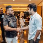 Vijay Antony Instagram – Welcome to Malaysia, brother @vijayantony 💥 Let’s have a blast at the #VijayAntonyLiveinConvert 🔥

#DAM #malikstreams #vijayantony #msgold