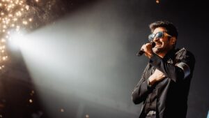 Vijay Antony Instagram - Vijay Antony is the word.
#OGVibe is the emotion.

Totally a CHILLAX moment to see the man himself rocking on stage🔥

Vijay Antony - Live in Concert
29 October 2023
Axiata Arena, Bukit Jalil

Brought to you by @msgold.my⚜

@vijayantony
@datoabdulmalik

#vijayantonyliveinconcert
#VAbyMSC
#malikstreams
#VijayAntony
#liveinconcert