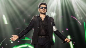 Vijay Antony Instagram - Vijay Antony is the word.
#OGVibe is the emotion.

Totally a CHILLAX moment to see the man himself rocking on stage🔥

Vijay Antony - Live in Concert
29 October 2023
Axiata Arena, Bukit Jalil

Brought to you by @msgold.my⚜

@vijayantony
@datoabdulmalik

#vijayantonyliveinconcert
#VAbyMSC
#malikstreams
#VijayAntony
#liveinconcert