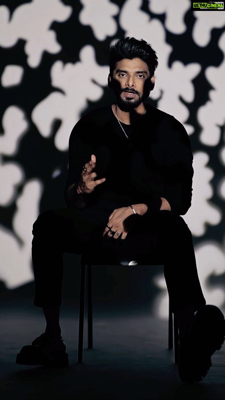 Vijay Varma - 87.7K Likes - With love!
Videographer - @dwan_19
MUA - @theeyequisite
Studio - @allsevensstudio
#bigboss #vijaytelevision #disneyhotstarplus