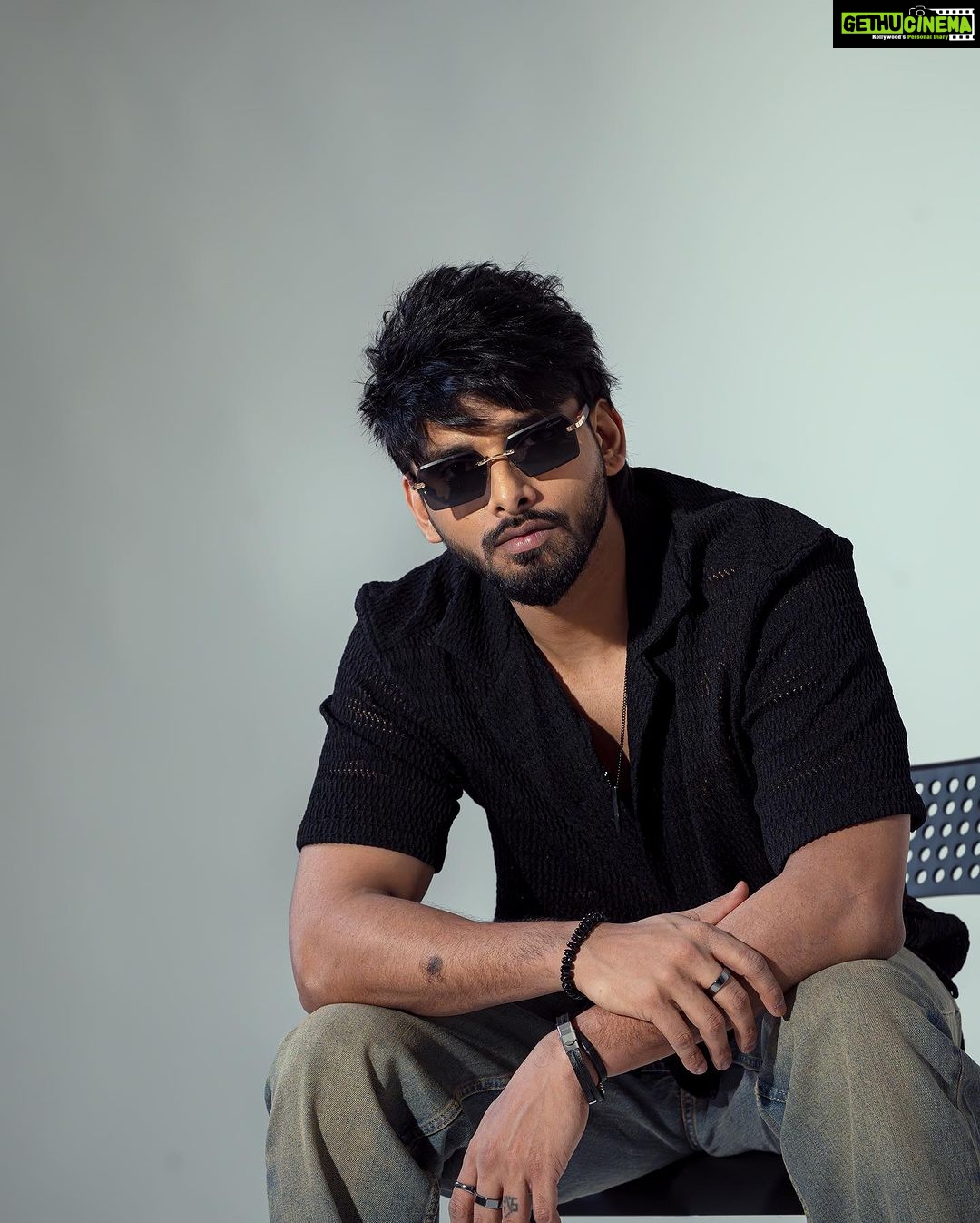 Vijay Varma - 22.4K Likes - Let’s do this my way!
Photographer - @absystudios
MUA - @theeyequisite
Hairstylist - @afrofranklin
Studio - @allsevensstudio
#bigboss #vijaytelevision #disneyplushotstar