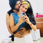 Vijayalakshmi Instagram - Happy anniversary feroz 🤍 You are the best thing that’s ever been mine. Addicted to the memories we make together with the mini version of you. How I wish I had the magical pistol to point at the clock and say. “Freeeeeze!” Every damn time. Damn, Time!!!! Here’s to a life time of happiness and abundance of love 🤍 #happy8th #loveyou3000