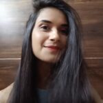Vimmy Bhatt Instagram – In collaboration with @bluenectar_ayurved 

Blue Nectar Hair Tonic Comprises 8 Ayurvedic Herbs like Almond, Bhringraj, Aloe Vera, Rosemary, Hibiscus etc. It nourishes your hair from root to tip to provide lustrous shine, strength and smoothness. Bhringraj in this tonic increases blood circulation to the scalp and roots, which promotes hair growth. While Rosemary prevent premature graying and dandruff.

Light & non sticky hair spray having pleasant Hibiscus fragrance that can be worn for the entire day.

#bluenectar #bluenectar_ayurveda #contemporaryayurved #herbquotient #naniapproved #upcycle #reels #trending #ecofriendly #paidcollaboration #instacollab #ecofriendlypackaging #environmentalfriendly #sustainability #sustainableliving #sustainablelife #givebacktonature #naturalhairtonic #naturalhairserum #hairfalltreatment #hairfallcontrol #naturalhaircare