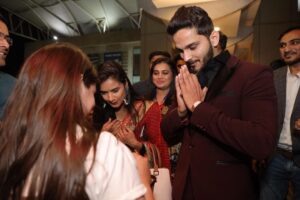Vimmy Bhatt Instagram - A Night to remember!
The launch of my debut film - AASHA!😍
It was too much fun & a big thank you to everyone for coming & showering so much of love!♥️

Releasing today in your nearby theatres - 22nd april!

#aasha #premiernight #debutfilm #gujaratimovie #bigday #happiness