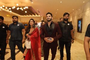 Vimmy Bhatt Instagram - A Night to remember!
The launch of my debut film - AASHA!😍
It was too much fun & a big thank you to everyone for coming & showering so much of love!♥️

Releasing today in your nearby theatres - 22nd april!

#aasha #premiernight #debutfilm #gujaratimovie #bigday #happiness