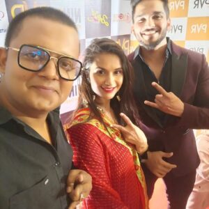 Vimmy Bhatt Instagram - Premiere night AASHA @pvrcinemas_official. A big thankyou to all who attended the premiere 

RELIVE the era of 80s in cinemas near you today 22nd April AASHA 

 #bliss #premiere #premierenight #films #filmpremiere #aashamovie #vimmybhatt #gujaratifilms #cinemas #theaters #22nd #april #thebigday