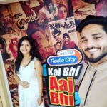 Vimmy Bhatt Instagram – Thankyou @radiocity_gujarati 

#kalbhiaajbhi #radiocity #91.1fm #promotions #films #upcomingfilm #films #gujaratifilms #dilippatel #vimmybhatt #aashamovie #22nd #april #cinemas