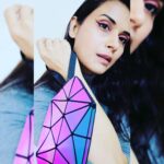 Vimmy Bhatt Instagram – Lumos holographic travel pouch by @uneekindia 

#instagram #post #collaboration #instacollab #partnership
